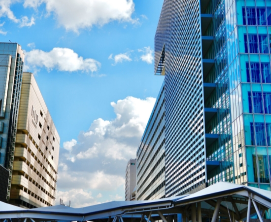 不動産開発事業部