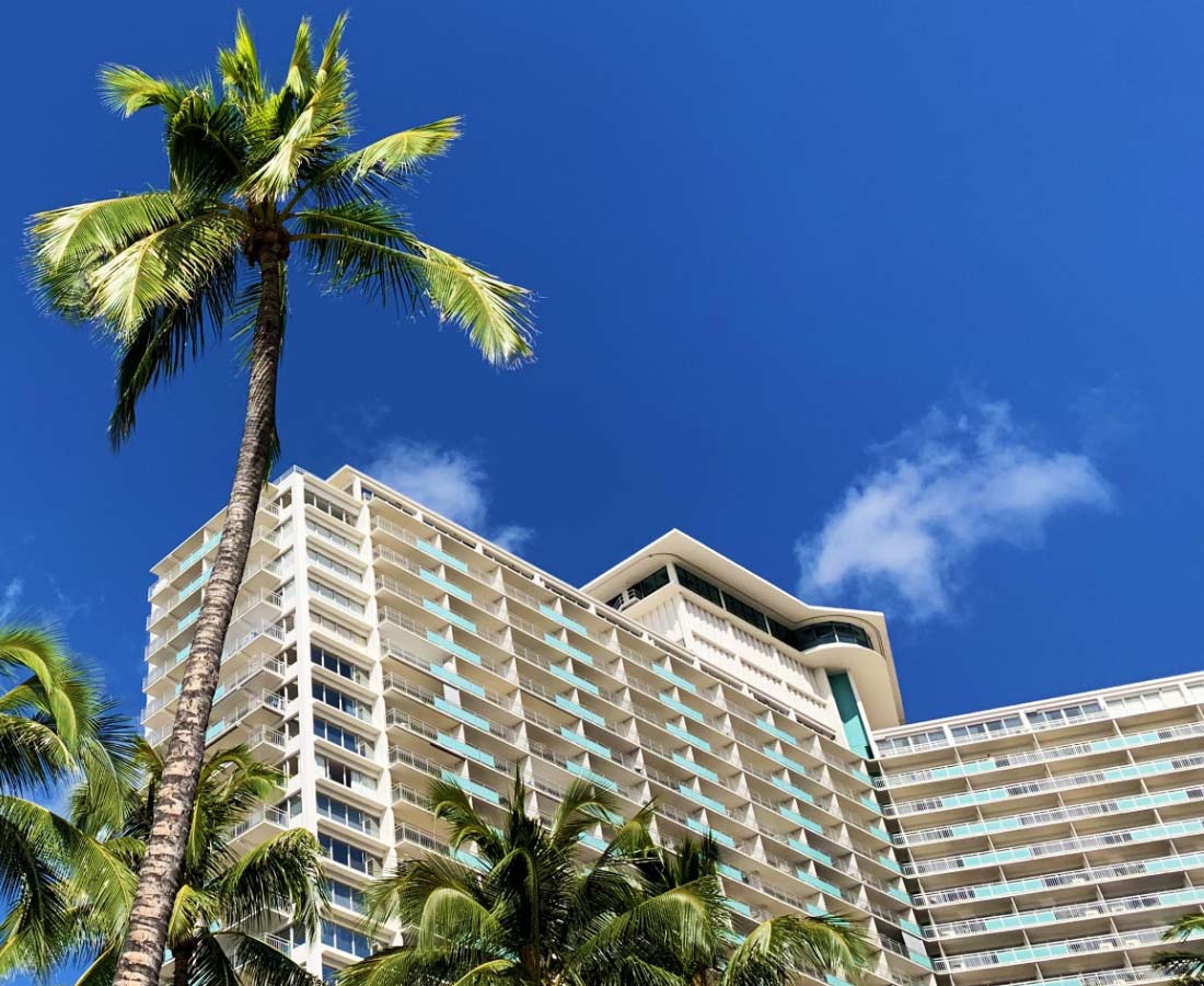 ホテル飲食事業