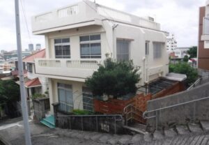 末吉戸建ての１枚目の画像